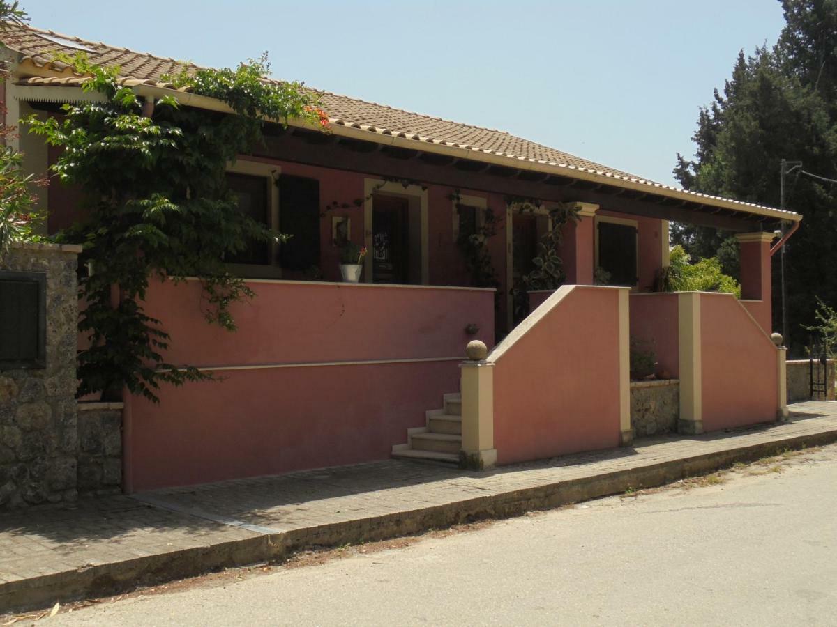 Вилла Hillsidehouse Magoulades Экстерьер фото